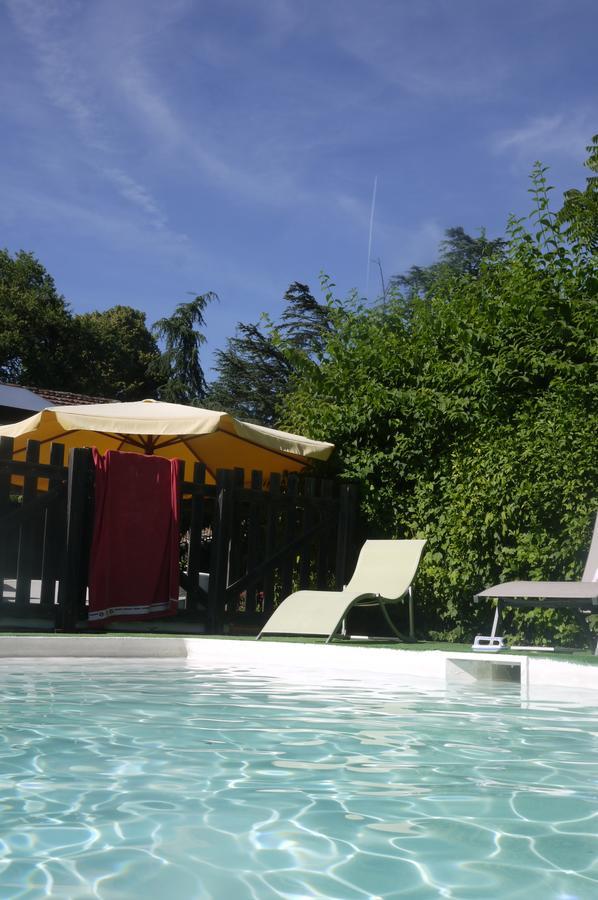 Domaine De Puytirel Bed & Breakfast Champagne-et-Fontaine Exterior photo